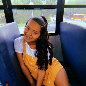 Meet your Posher, Maeona